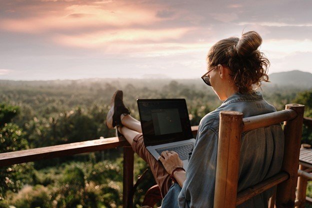 computer on travel